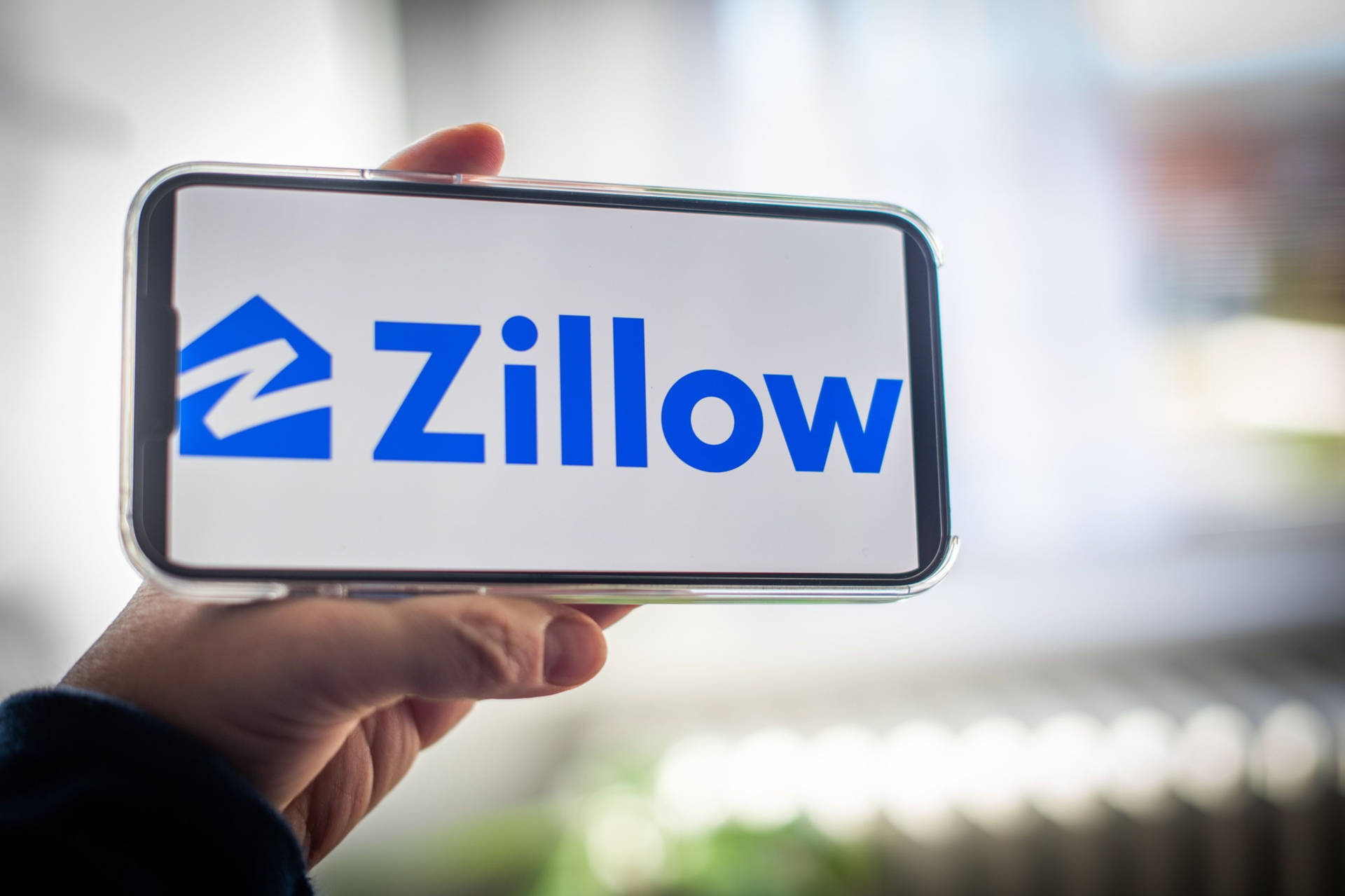 Case Study - Zillow Estimates Home Values with Advanced AI